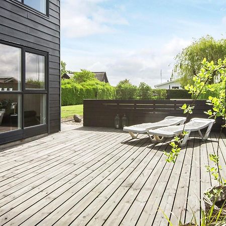 6 Person Holiday Home In Bjert Sønder Bjert Exterior foto